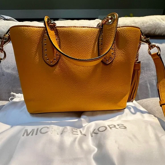 Michael Kors small crossbody tote bag - Picture 2 of 8